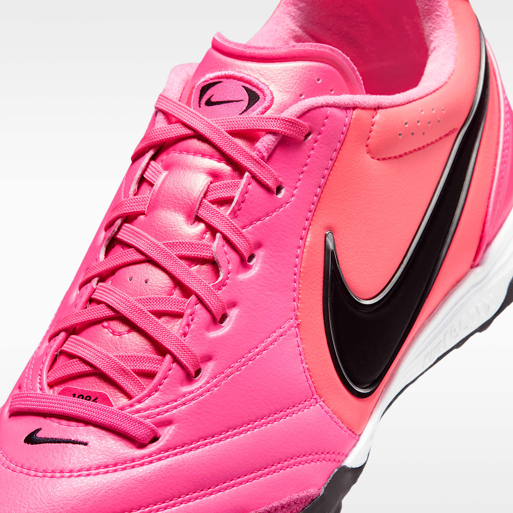 Nike Tiempo Ligera Pro Low-Top-Fußballschuh für Turf – Multi-Color/Schwarz