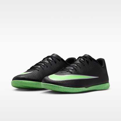 Nike Mercurial Vapor 17 Club Low-Top-Fußballschuh für Hallen- und Hartplätze – Schwarz/Schwarz/Illusion Green