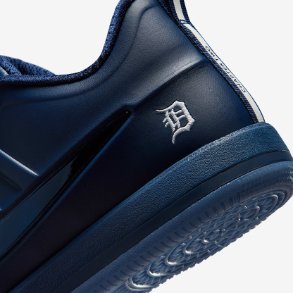 Book 2 „Tigers“ Basketballschuh – Midnight Navy/Weiß/Midnight Navy