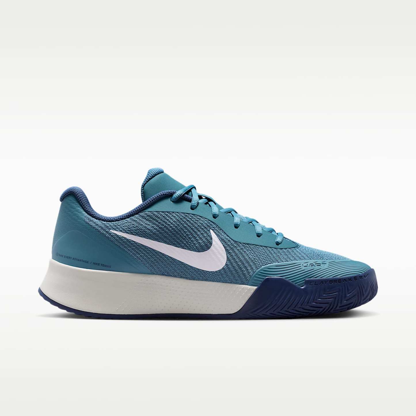 NikeCourt Lite 3 Clay Court Tennisschuh (Herren) – Smokey Blue/Light Bone/New Slate/Weiß