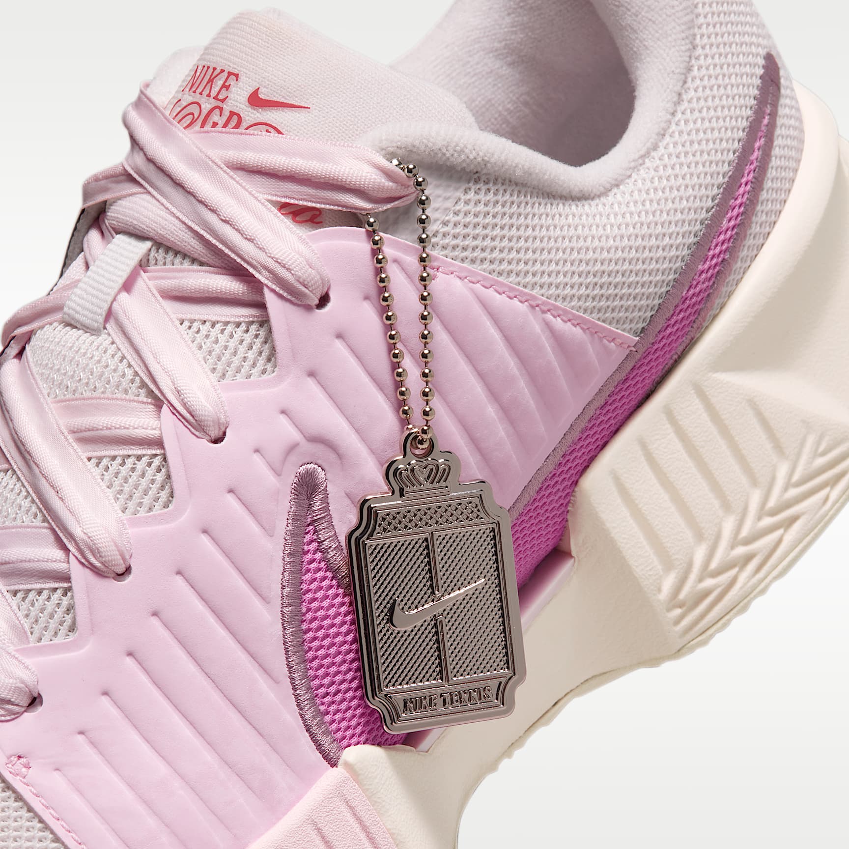 Nike GP Challenge Pro PRM Tennisschuh für den Clay Court (Damen) – Pearl Pink/Pink Foam/Chalk/Light Magenta