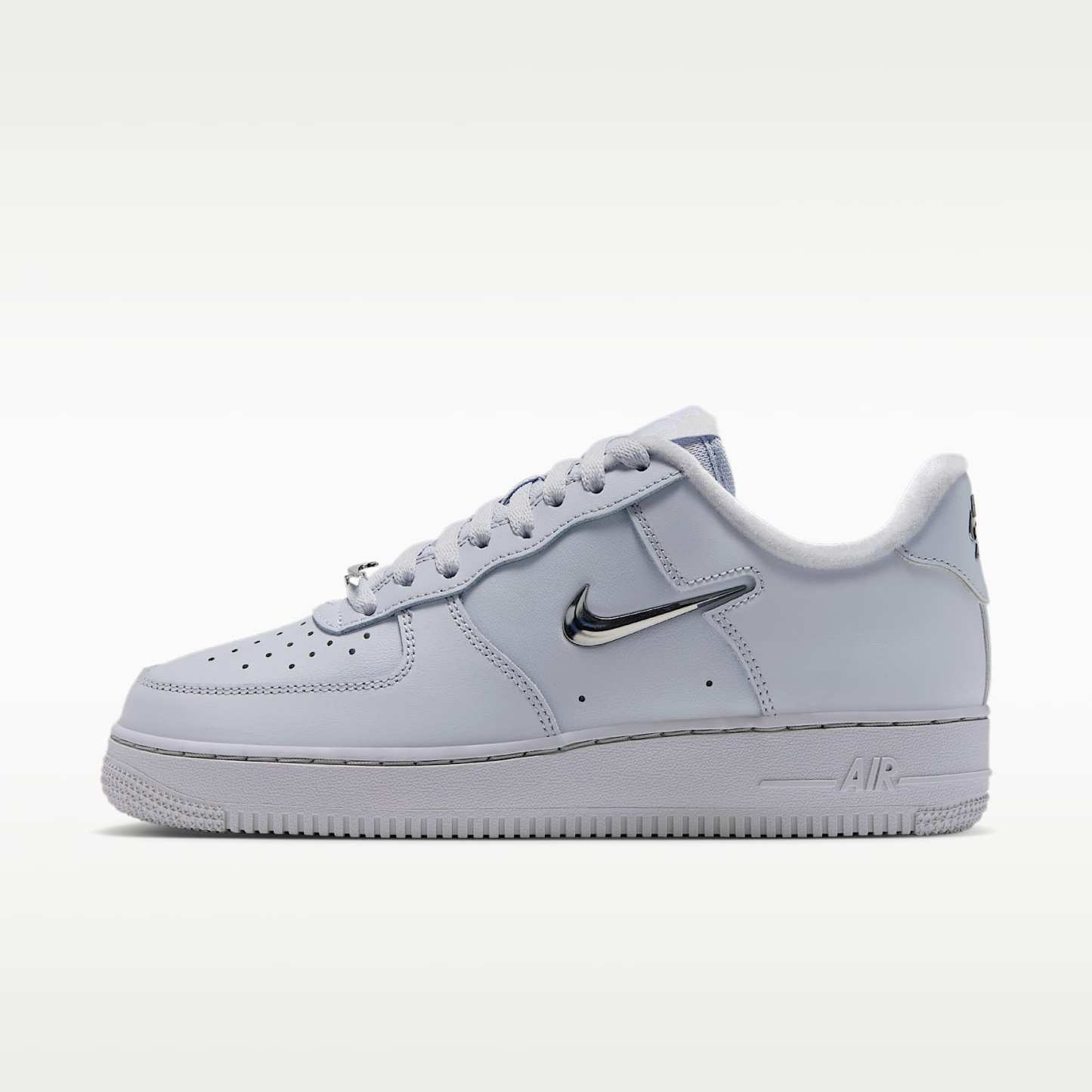 Nike Air Force 1 '07 Schuh (Damen) – Pure Platinum/Weiß/Metallic Silver