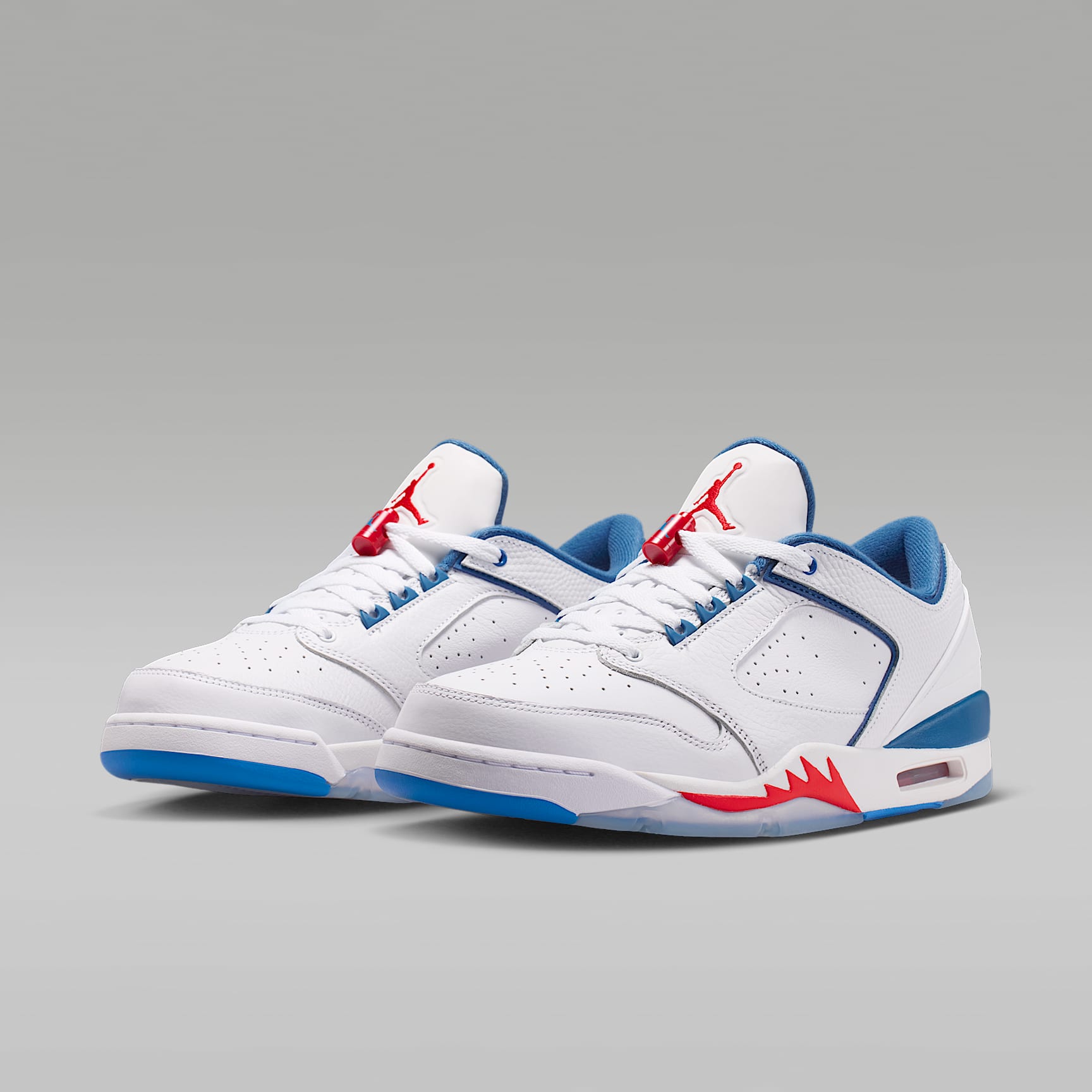 Jordan Sixty Plus Low Herrenschuh – Weiß/True Blue/Varsity Red