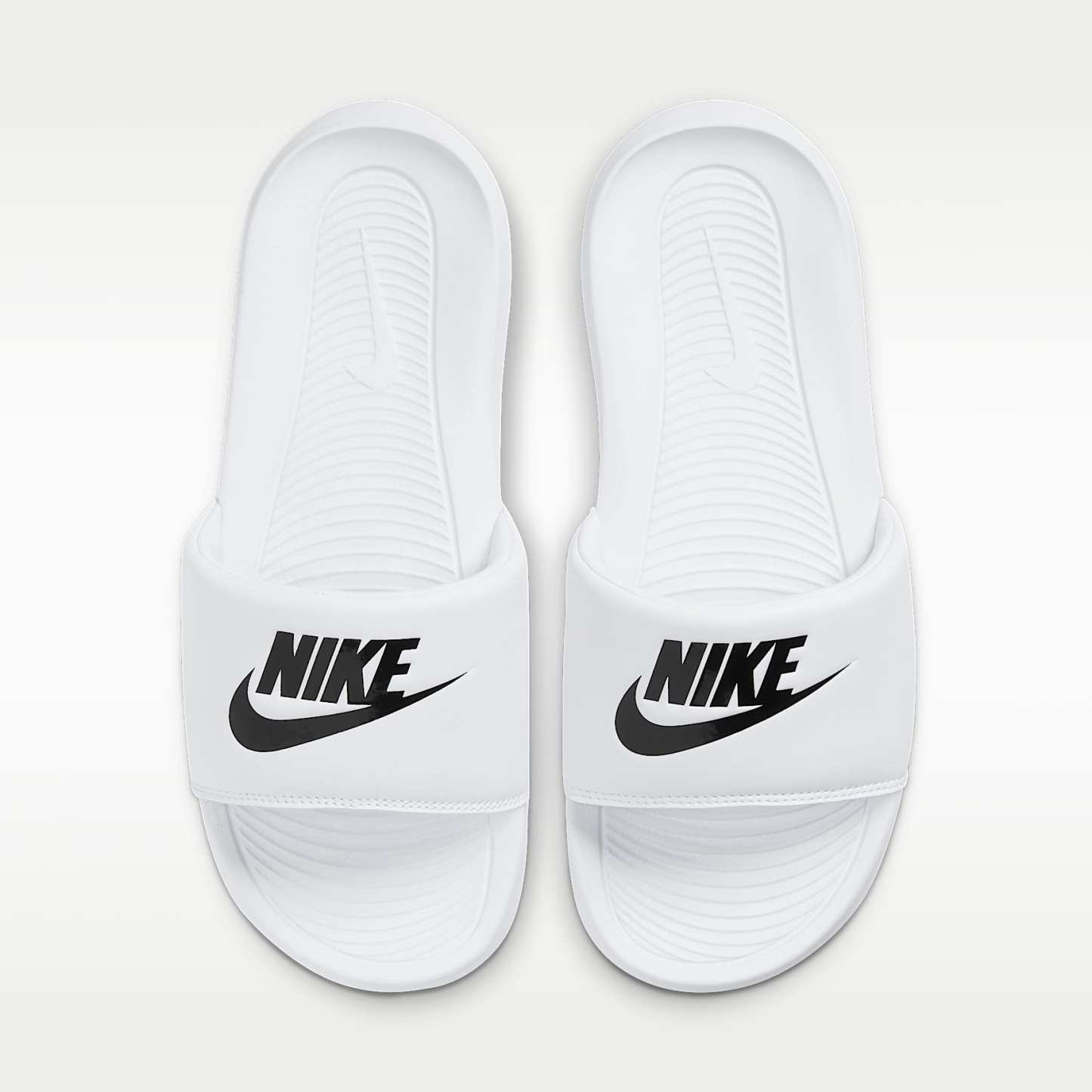 Nike Victori One Damen-Badeslipper – Weiß/Weiß/Schwarz