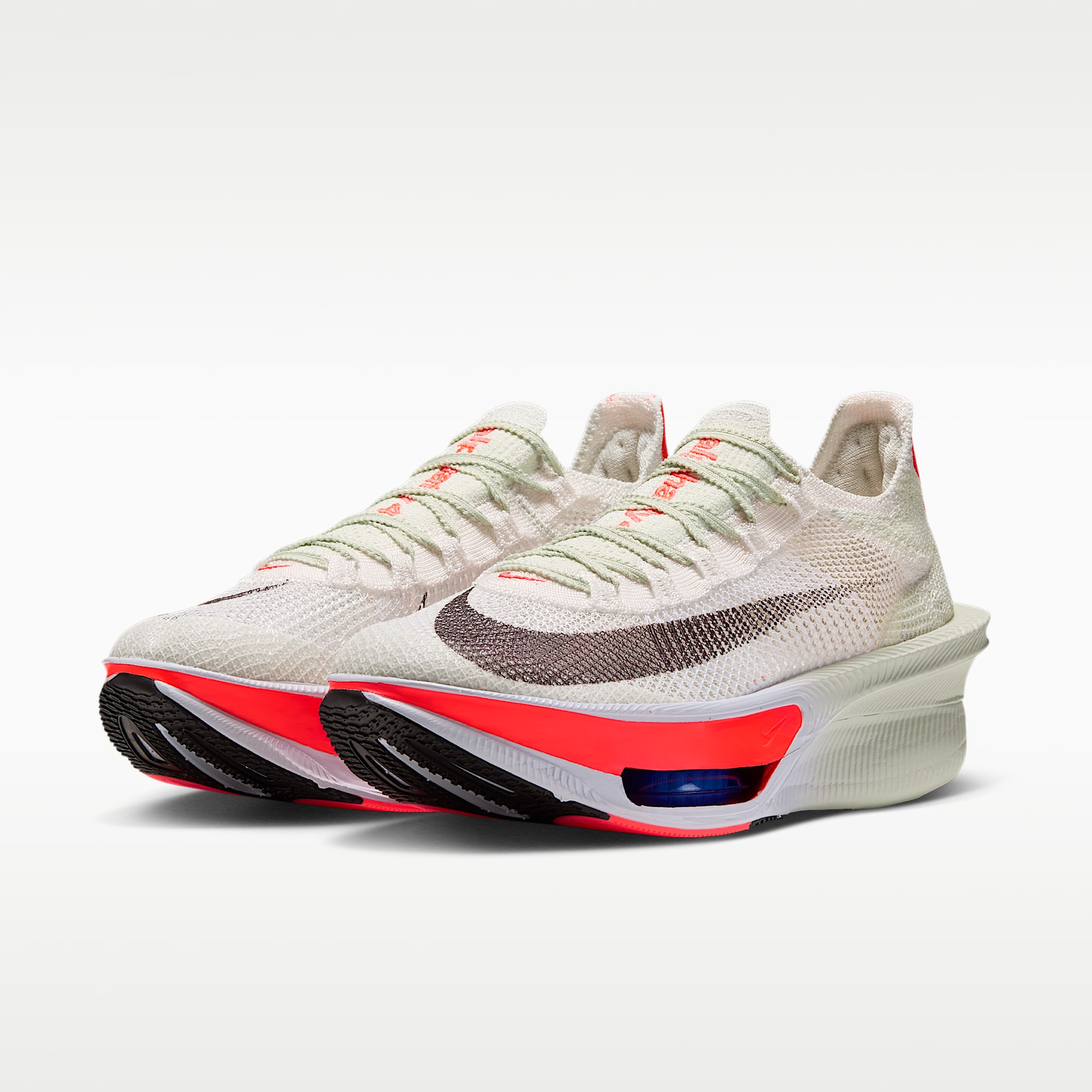 Nike Alphafly 4 Straßenlaufschuh für Wettkämpfe (Damen) – Sea Glass/Laser Crimson/Phantom/Burgundy Ash