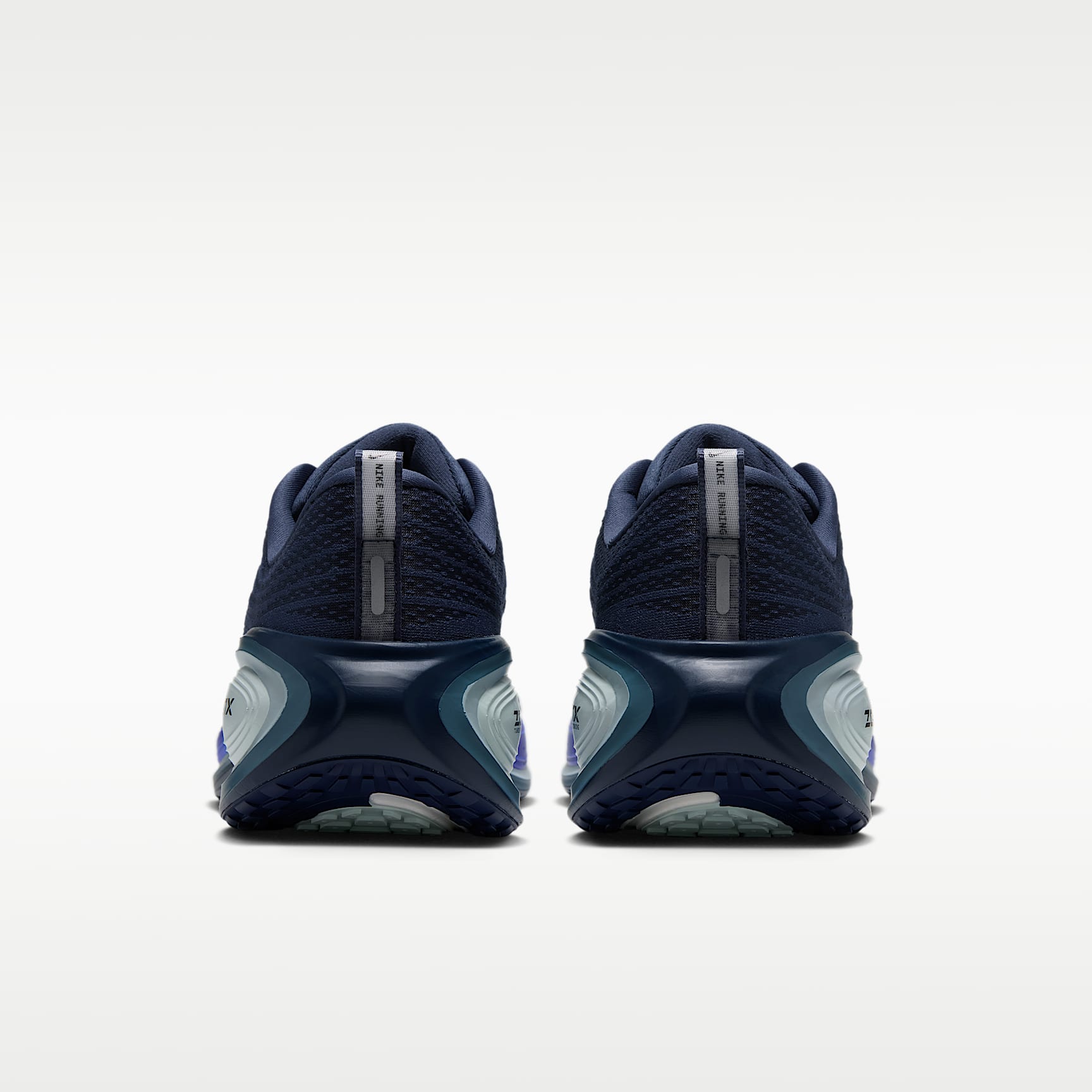 Nike Vomero Plus Straßenlaufschuh (Herren) – Dark Slate/Barely Green/Green Haze/Schwarz