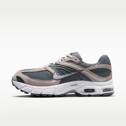 Nike Air Max Moto 2K Schuh (Herren) – Cool Grey/Photon Dust/Wolf Grey/Weiß