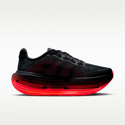 Nike Vomero Premium Straßenlaufschuh (Herren) – Schwarz/Bright Crimson/Schwarz