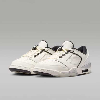 Jordan Sixty Plus Low Damenschuh – Sail/Schwarz/Swan/Metallic Silver