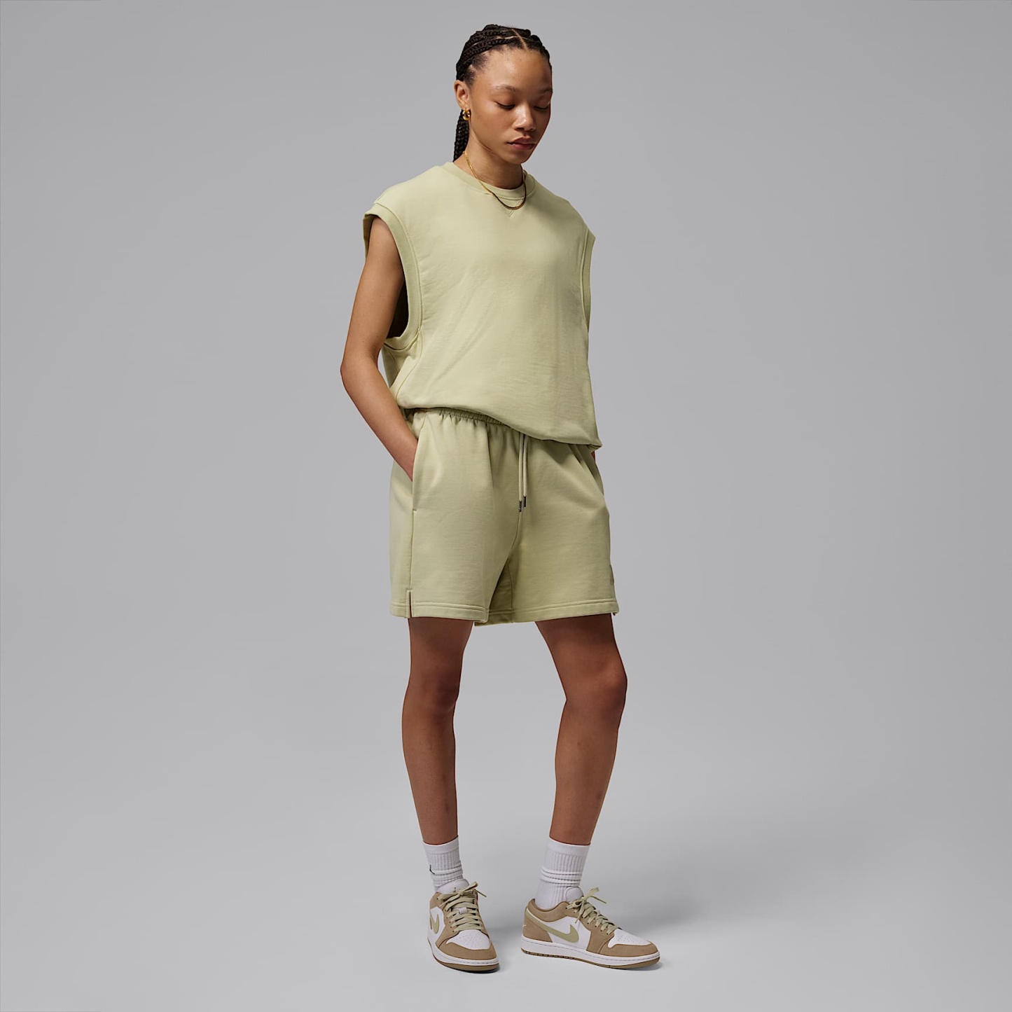 Air Jordan 1 Low Damenschuh – Khaki/Olive Aura/Sail/Weiß