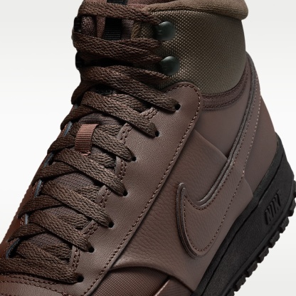 Nike Court Vision Mid winterfester Schuh (Herren) – Dark Hazel/Schwarz/Saffron Quartz/Dark Hazel