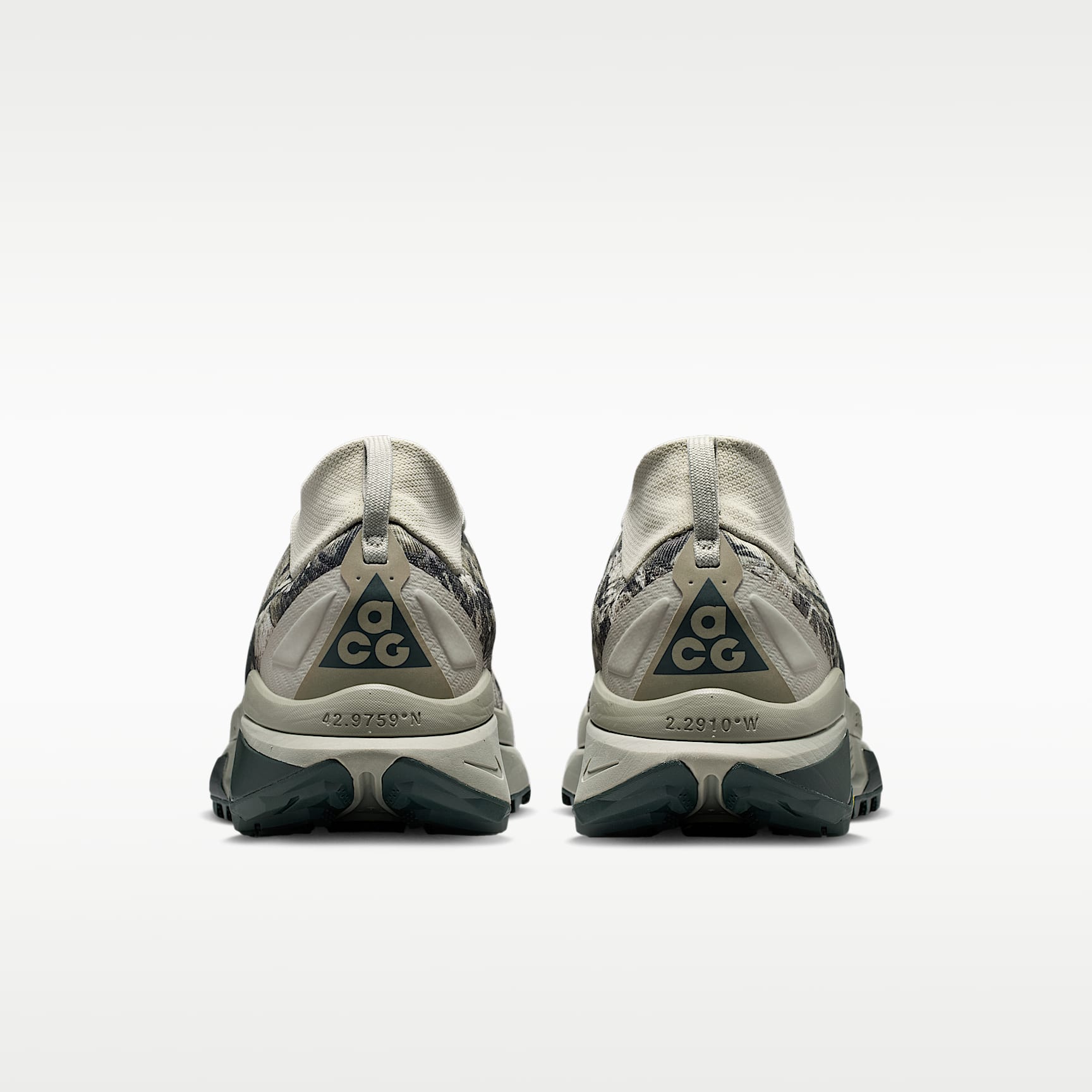 ACG Zegama Trail Traillaufschuh (Herren) – Spruce Fog/Sea Glass/Schwarz/Black Spruce