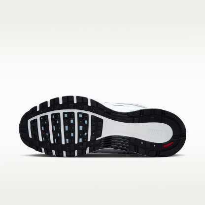 Nike P-6000 Schuh (Herren) – Weiß/Light Armory Blue/Metallic Silver/Schwarz