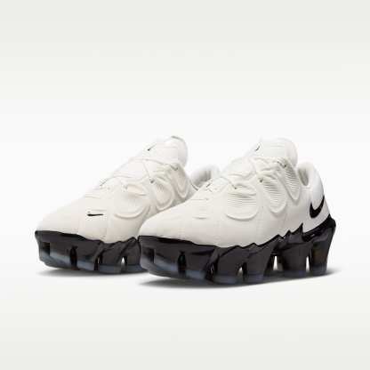 Nike First Sight Mirage Schuh (Damen) – Sail/Clear/Schwarz