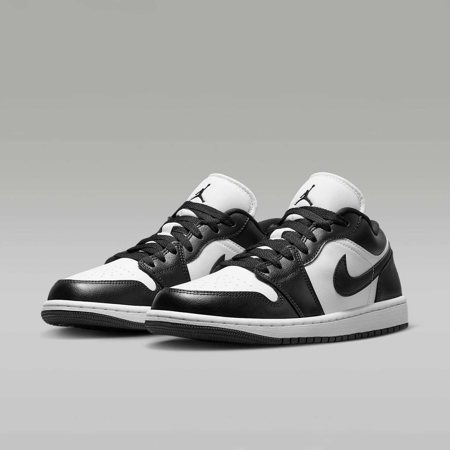 Air Jordan 1 Low Damenschuh – Weiß/Weiß/Schwarz