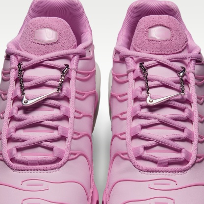 Nike Air Max Plus Schuh (Damen) – Pink Rise/Summit White/Pink Foam
