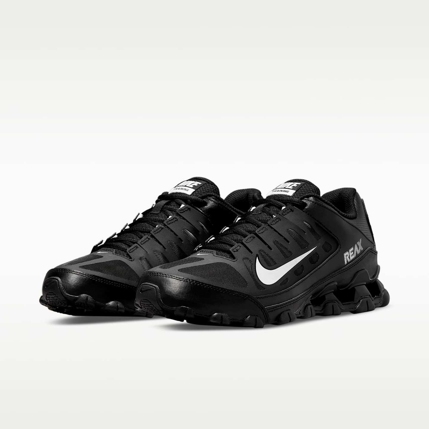 Nike Reax 8 TR Workout-Schuh für Herren – Schwarz/Weiß