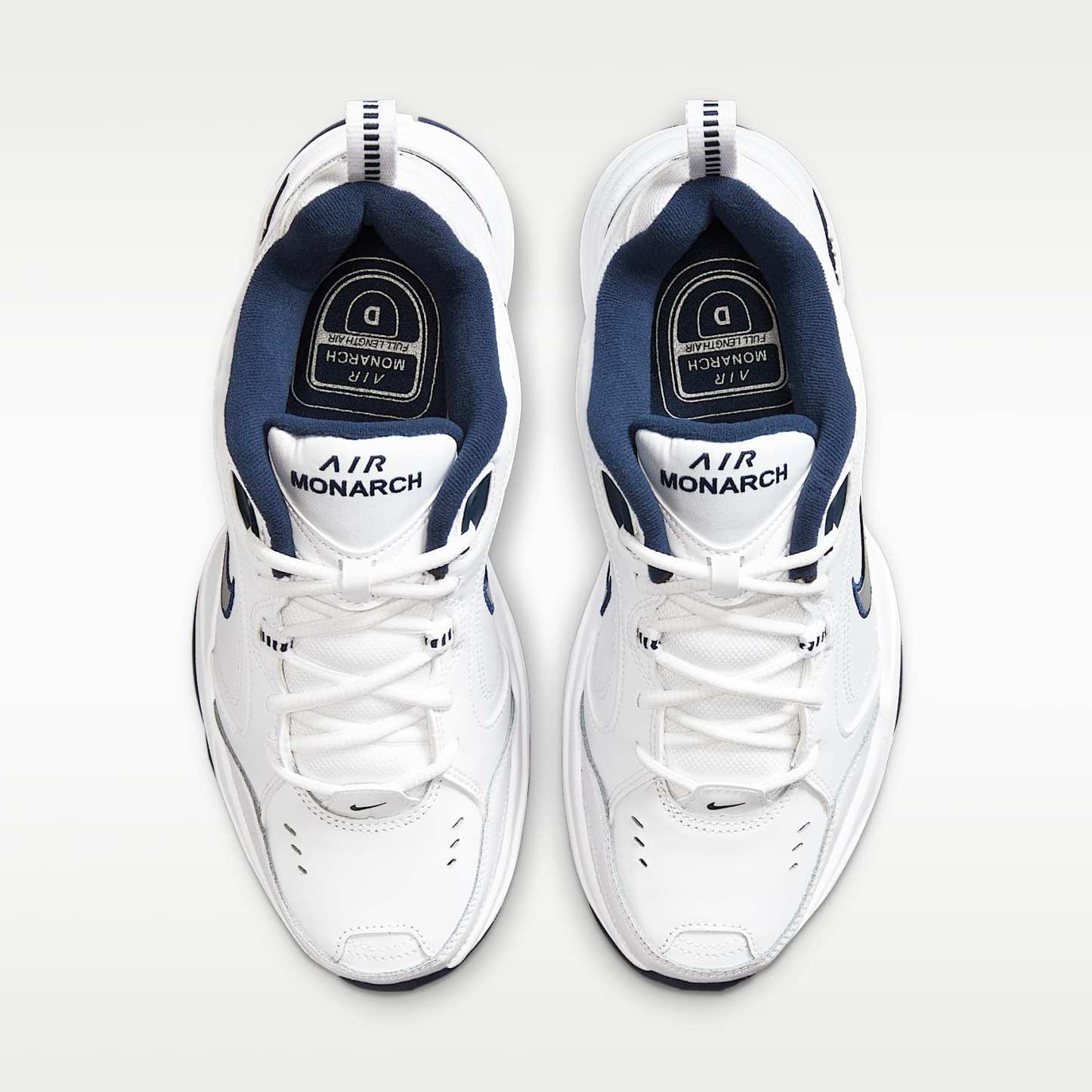 Nike Air Monarch IV Workout-Schuh für Herren – Weiß/Metallic Silver