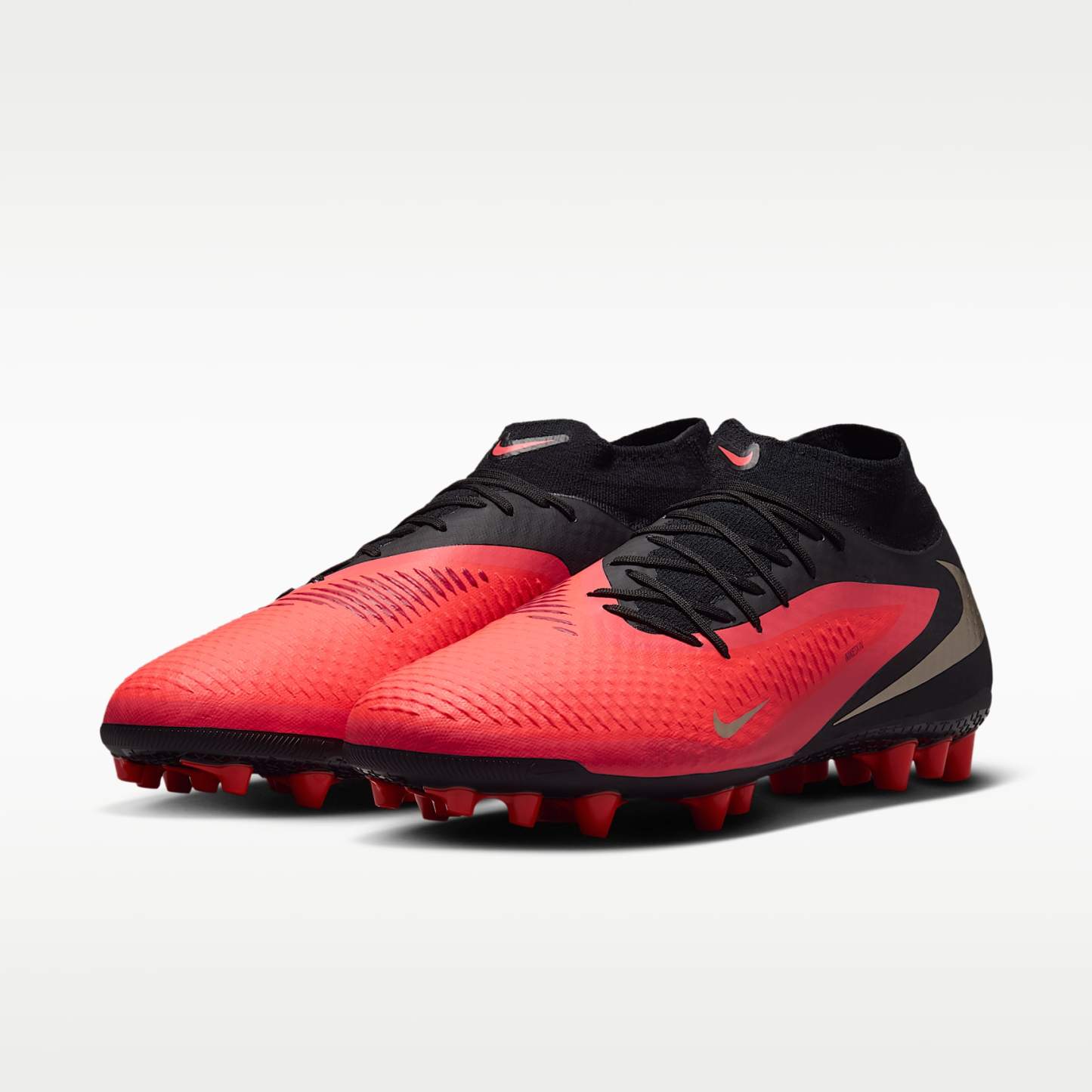 Nike Phantom 6 High Academy Fußballschuh für Kunstrasen – Bright Crimson/Schwarz/Blur