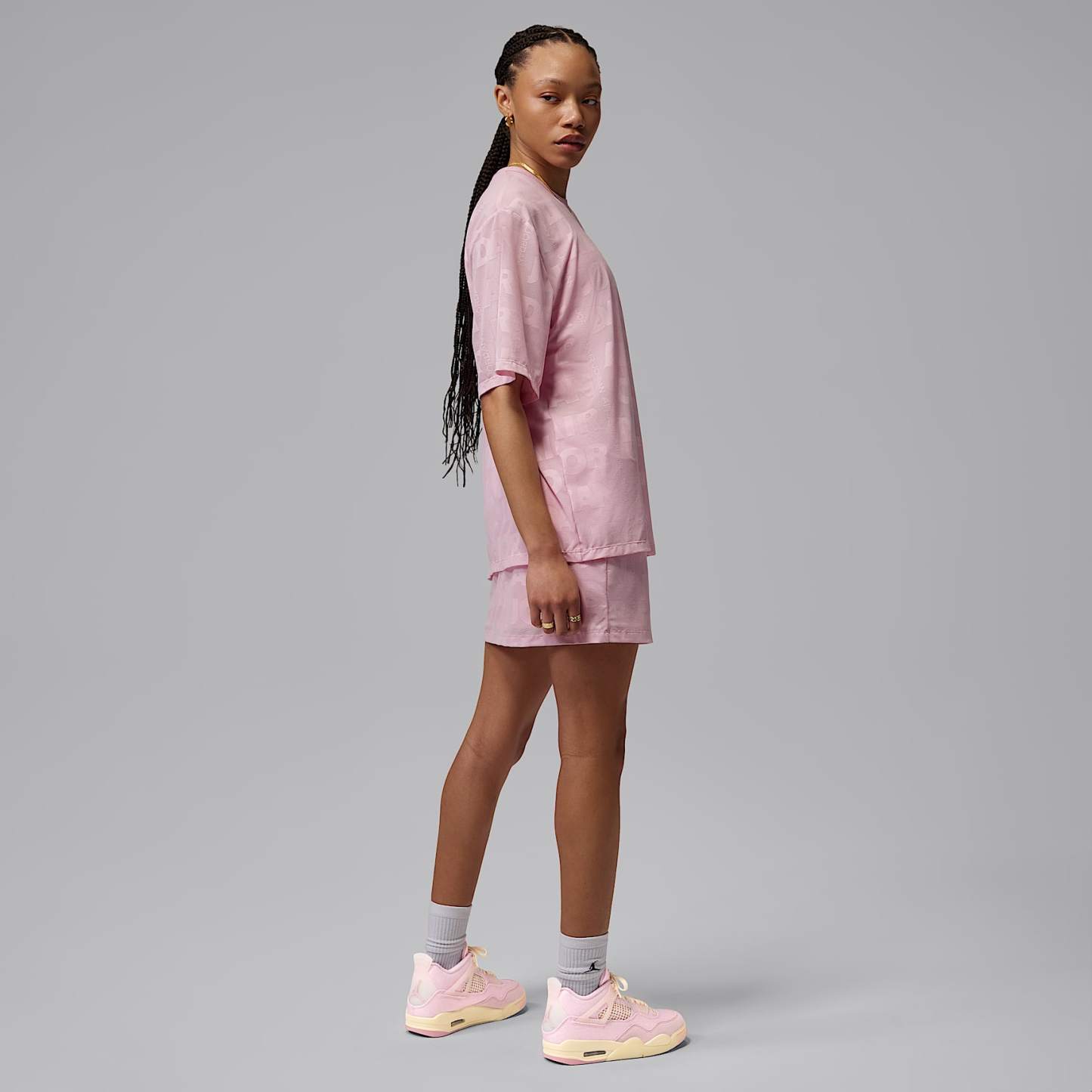 Air Jordan 4 Retro „Pearl Pink and Iced Carmine“ Schuh (Damen) – Pearl Pink/Coconut Milk/Muslin/Iced Carmine