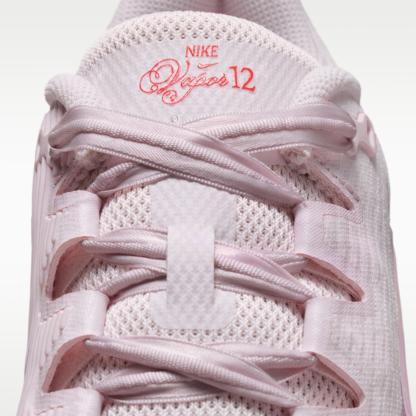 Nike Vapor 12 Tennisschuh für Hartplätze (Damen) – Pearl Pink/Pink Foam/Chalk/Light Magenta