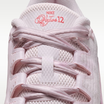 Nike Vapor 12 Tennisschuh für Hartplätze (Damen) – Pearl Pink/Pink Foam/Chalk/Light Magenta