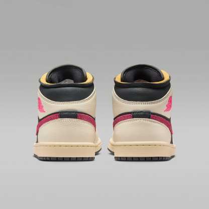 Air Jordan 1 Mid SE Edge Schuh (Damen) – Pale Ivory/Schwarz/Muslin/Racer Pink