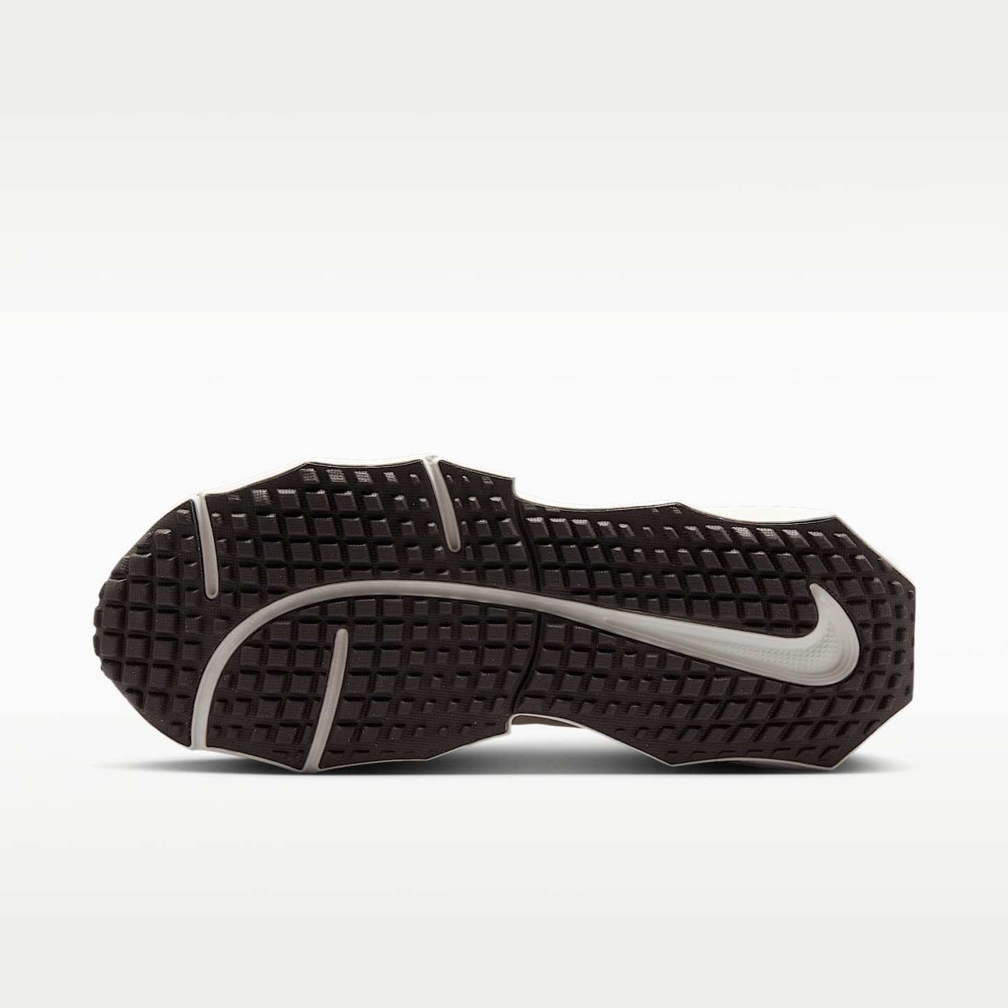 Nike Aura Edge Schuh (Damen) – Sail/Chocolate