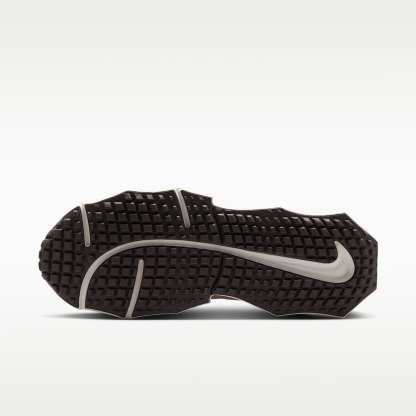 Nike Aura Edge Schuh (Damen) – Sail/Chocolate
