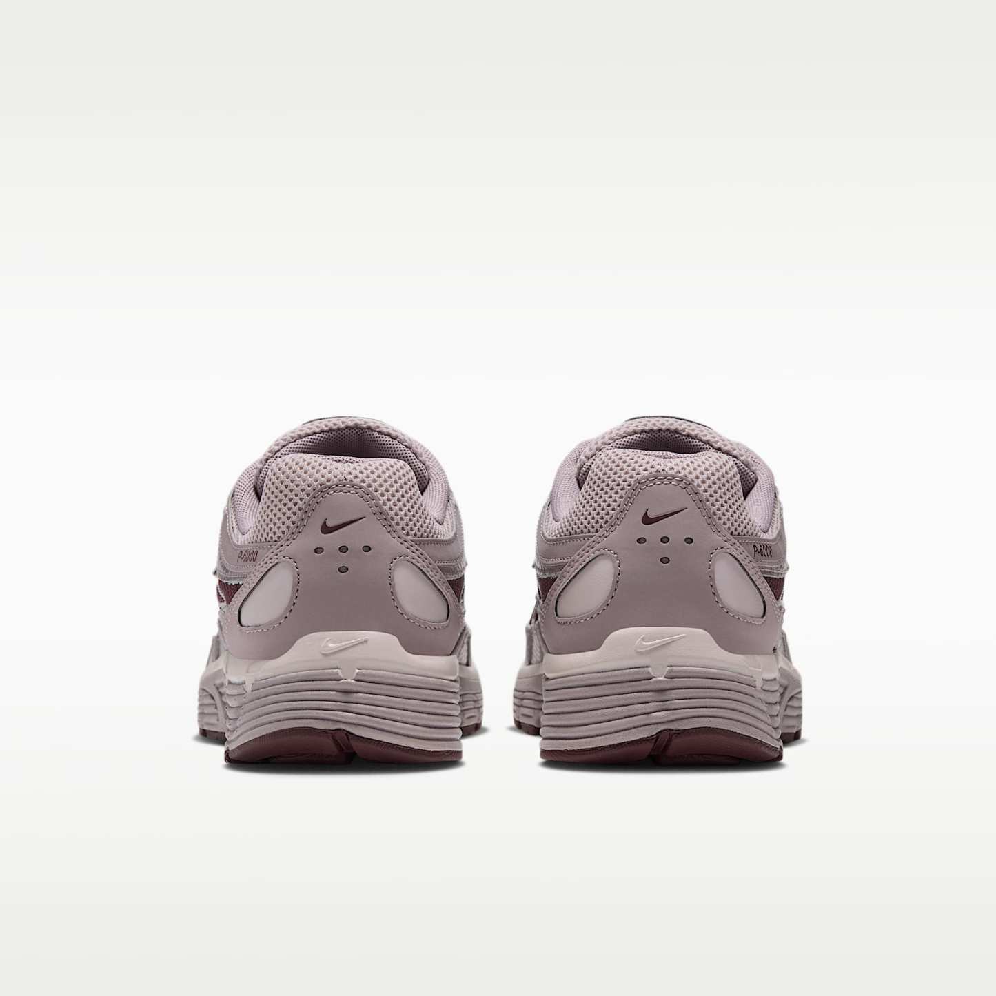 Nike P-6000 Schuh (Damen) – Light Violet Ore/Burgundy Crush/Platinum Violet