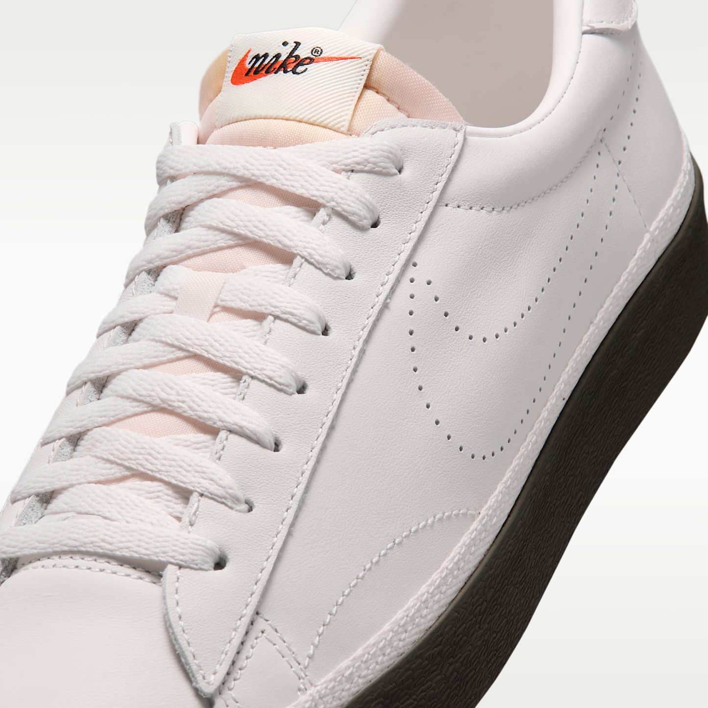 Nike Tennis Classic Schuh (Herren) – Phantom/Cave Stone/Sail/Phantom