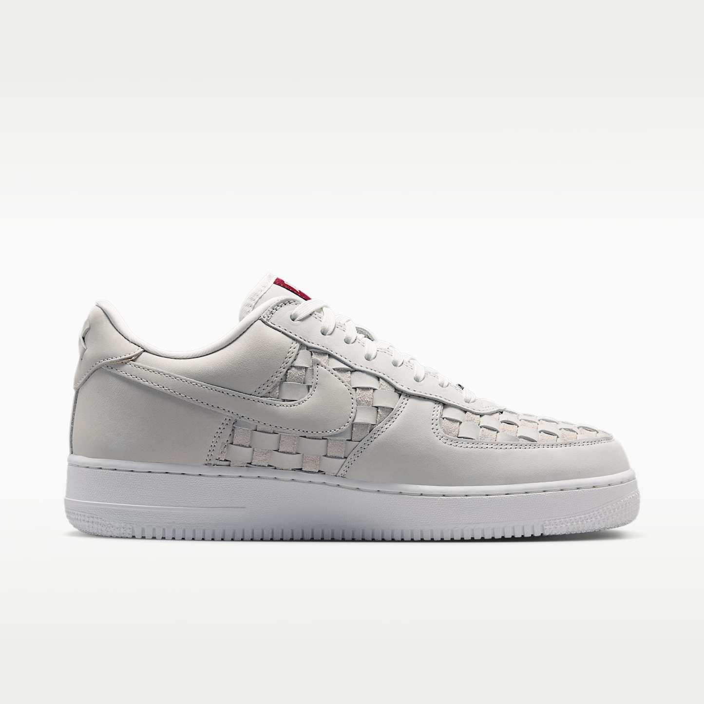 Nike Air Force 1 Low Retro Premium Schuh (Herren) – Summit White/Team Red/Metallic Silver/Summit White
