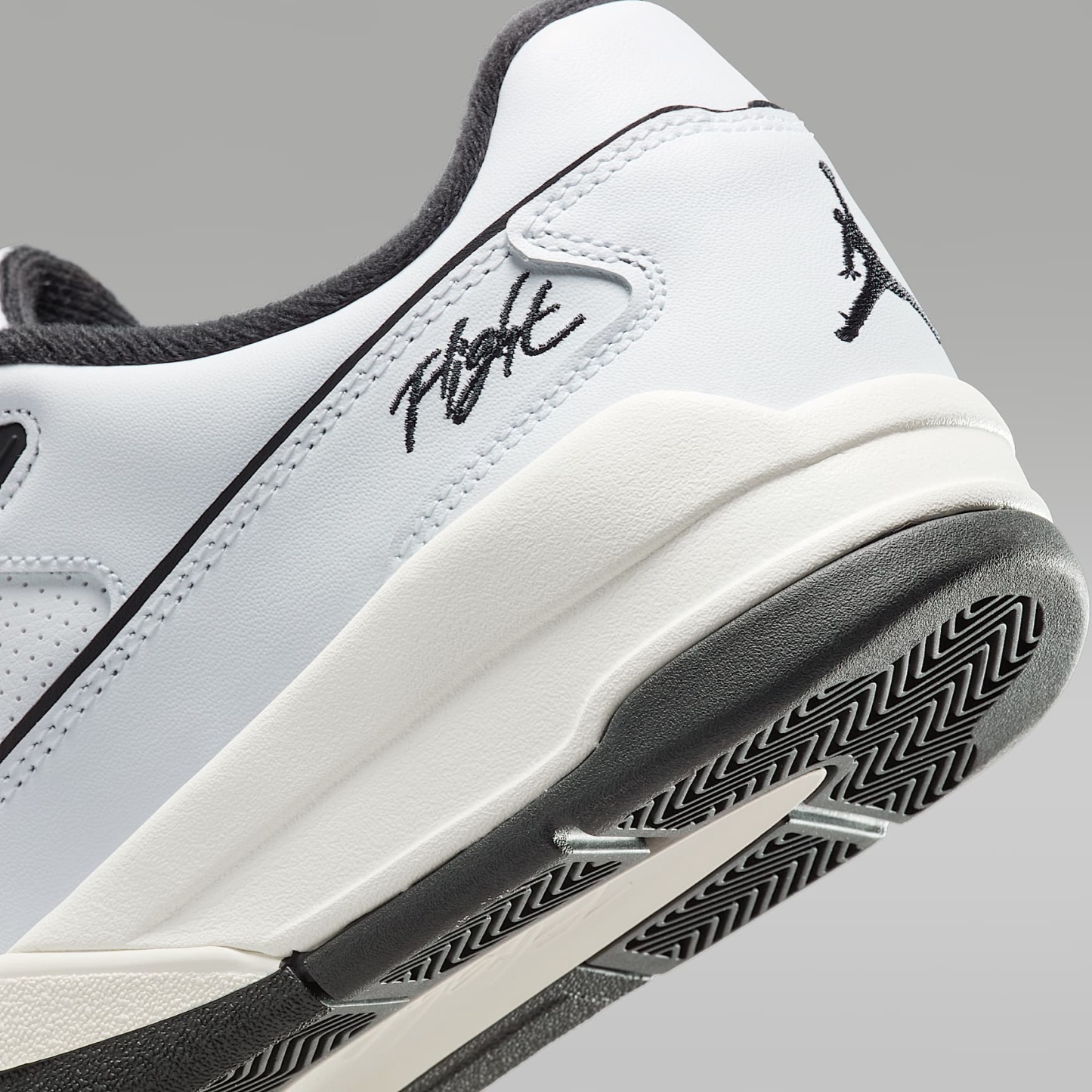Jordan Flight Court Schuh (Herren) – Weiß/Sail/Schwarz