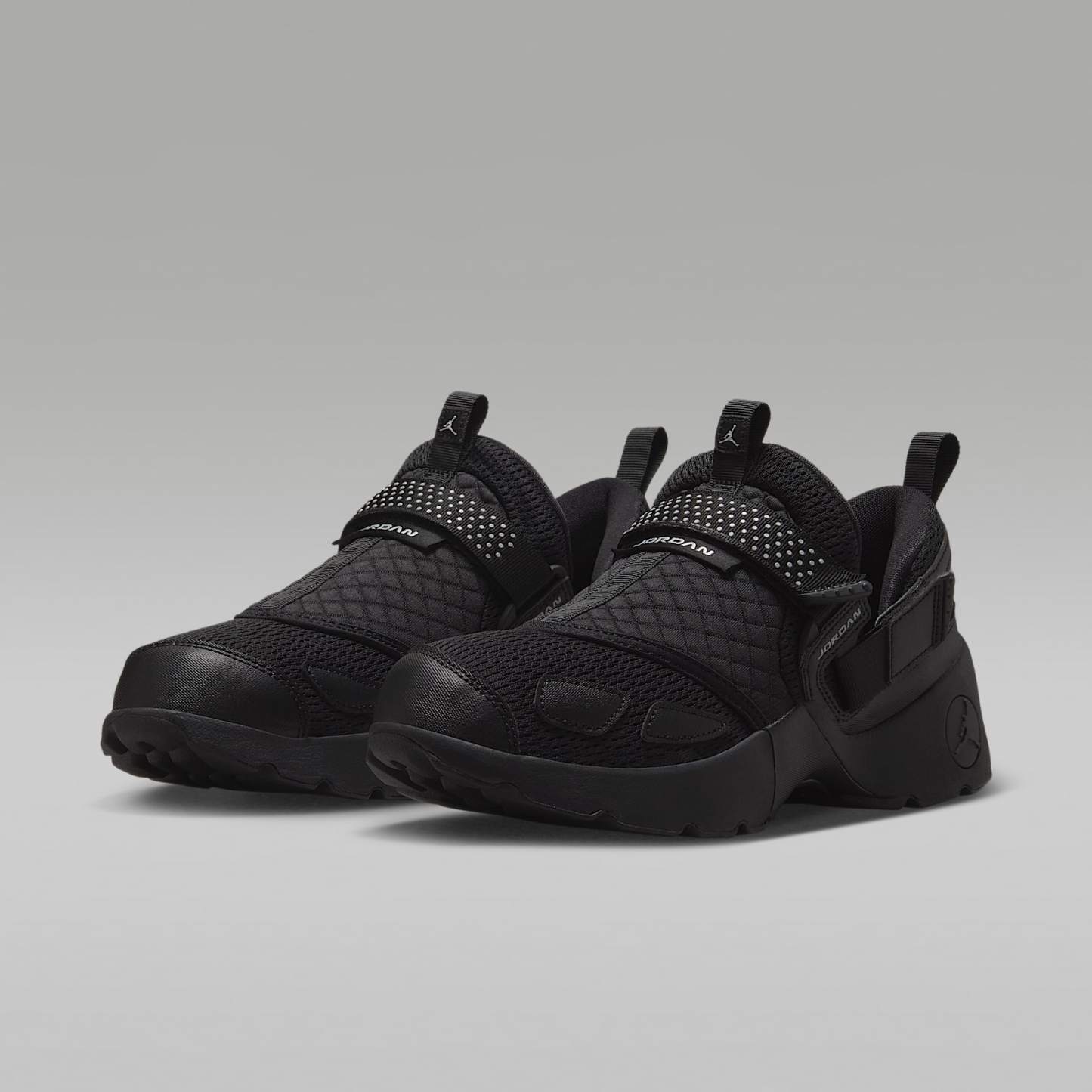 Jordan Trunner LX Schuh (Damen) – Schwarz/Schwarz/Schwarz