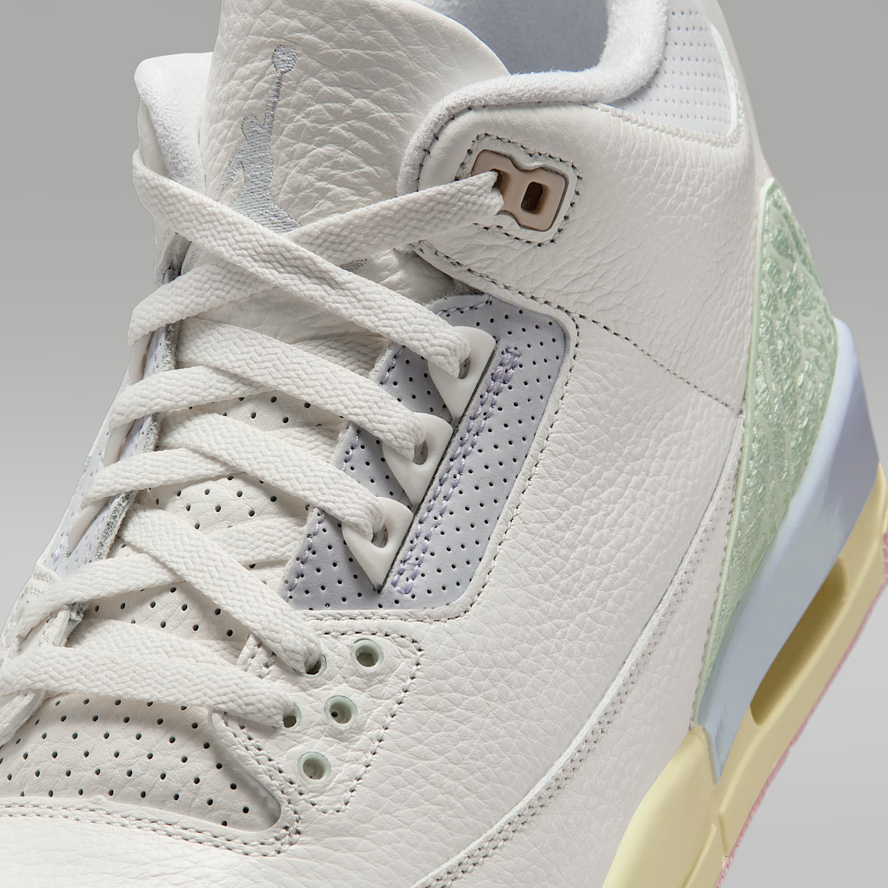Air Jordan 3 "World's Best" Schuh (Herren) – Sail/Aura/Iced Carmine/Jade Aura