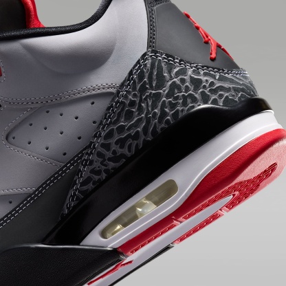 Jordan Son of Mars Low Herrenschuh – Cement Grey/Schwarz/Fire Red/Weiß