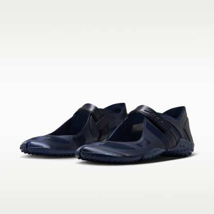 NikeSKIMS Rift Satin Schuh (Damen) – Marineblau/NSKM Obsidian/Obsidian