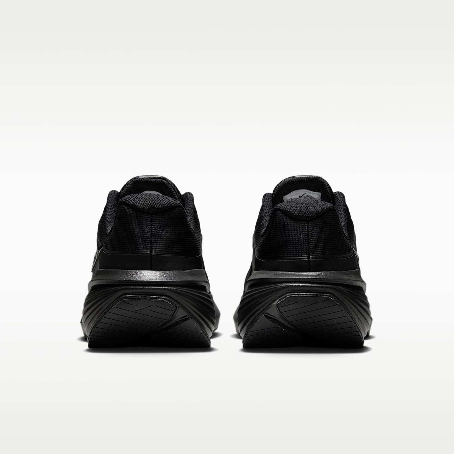 Nike Downshifter 14 Straßenlaufschuh (Herren) – Schwarz/Anthracite/Schwarz