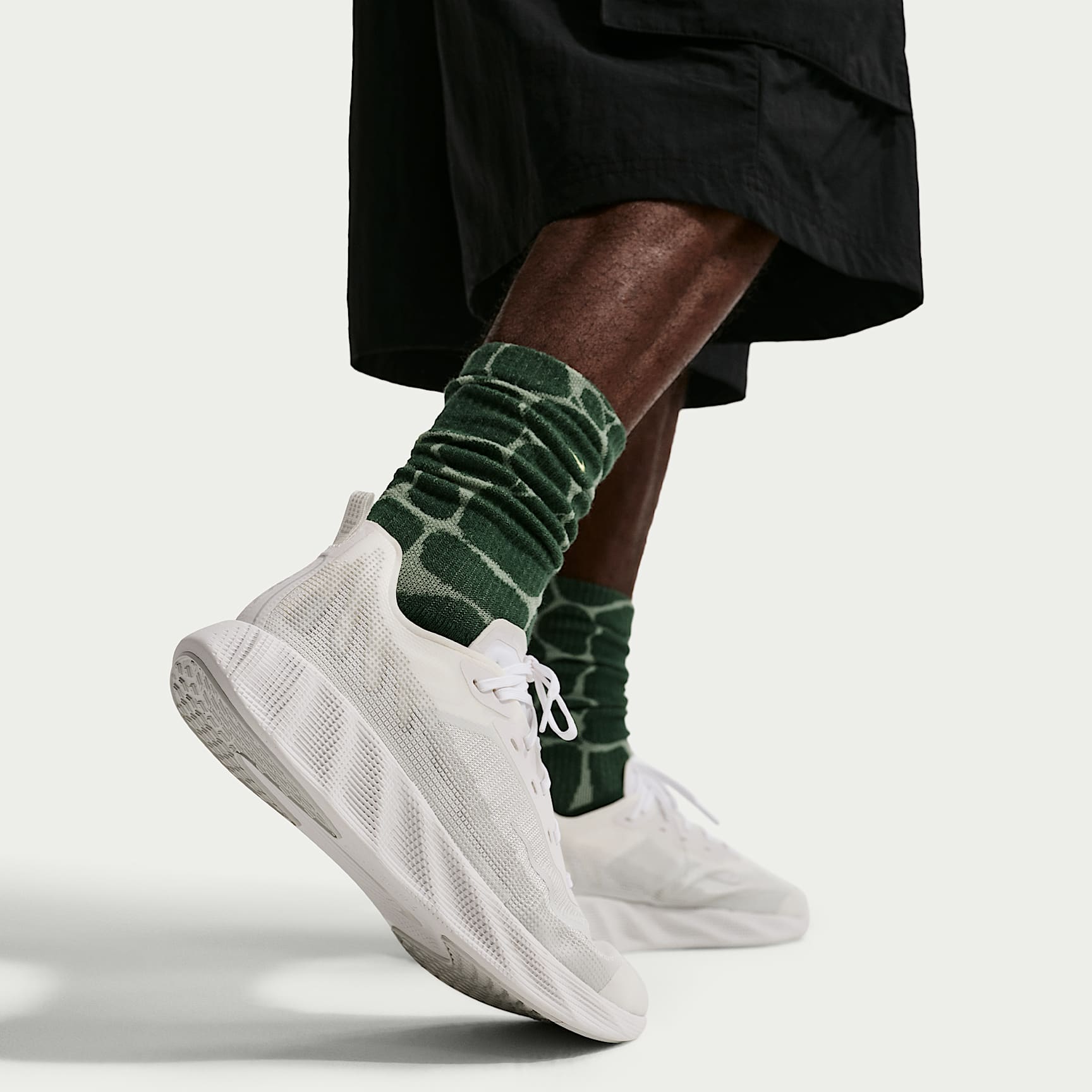 Nike Ava X Mesh Schuh (Herren) – Weiß/Summit White/Weiß/Photon Dust