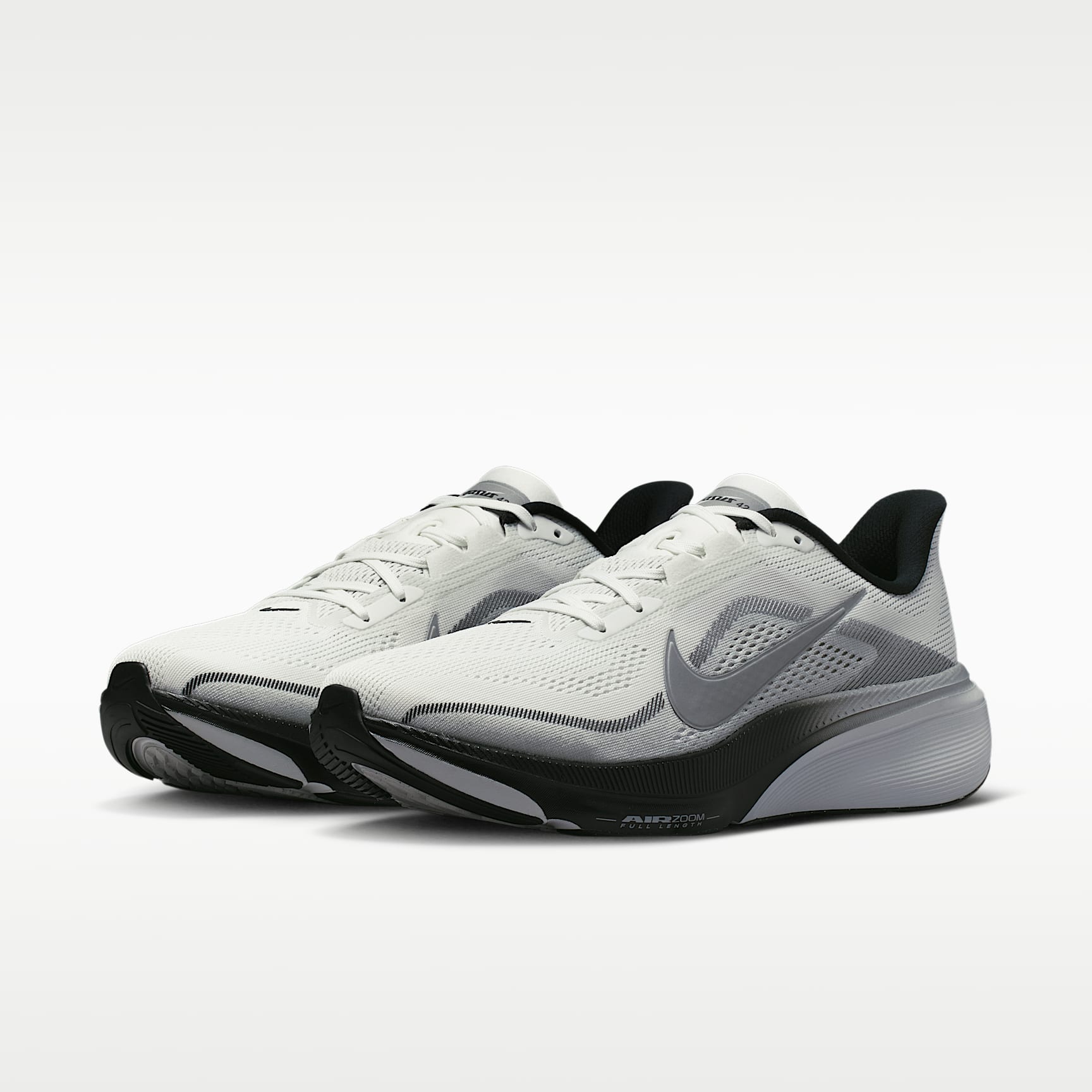 Nike Pegasus 42 Straßenlaufschuh (Herren) – Summit White/Photon Dust/Schwarz/Metallic Silver