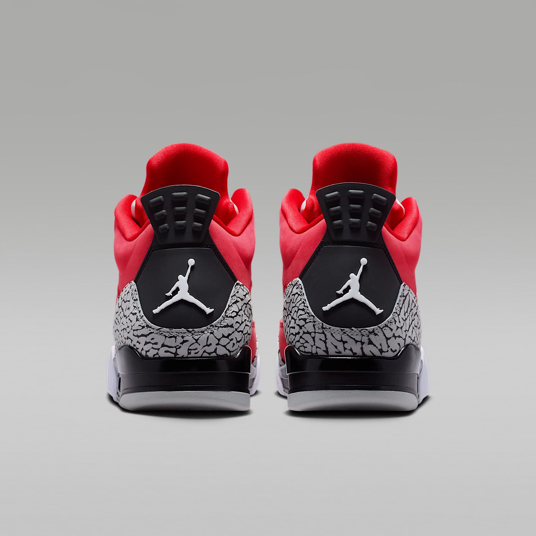 Jordan Son of Mars Low Herrenschuh – Fire Red/Grey Mist/Weiß/Schwarz