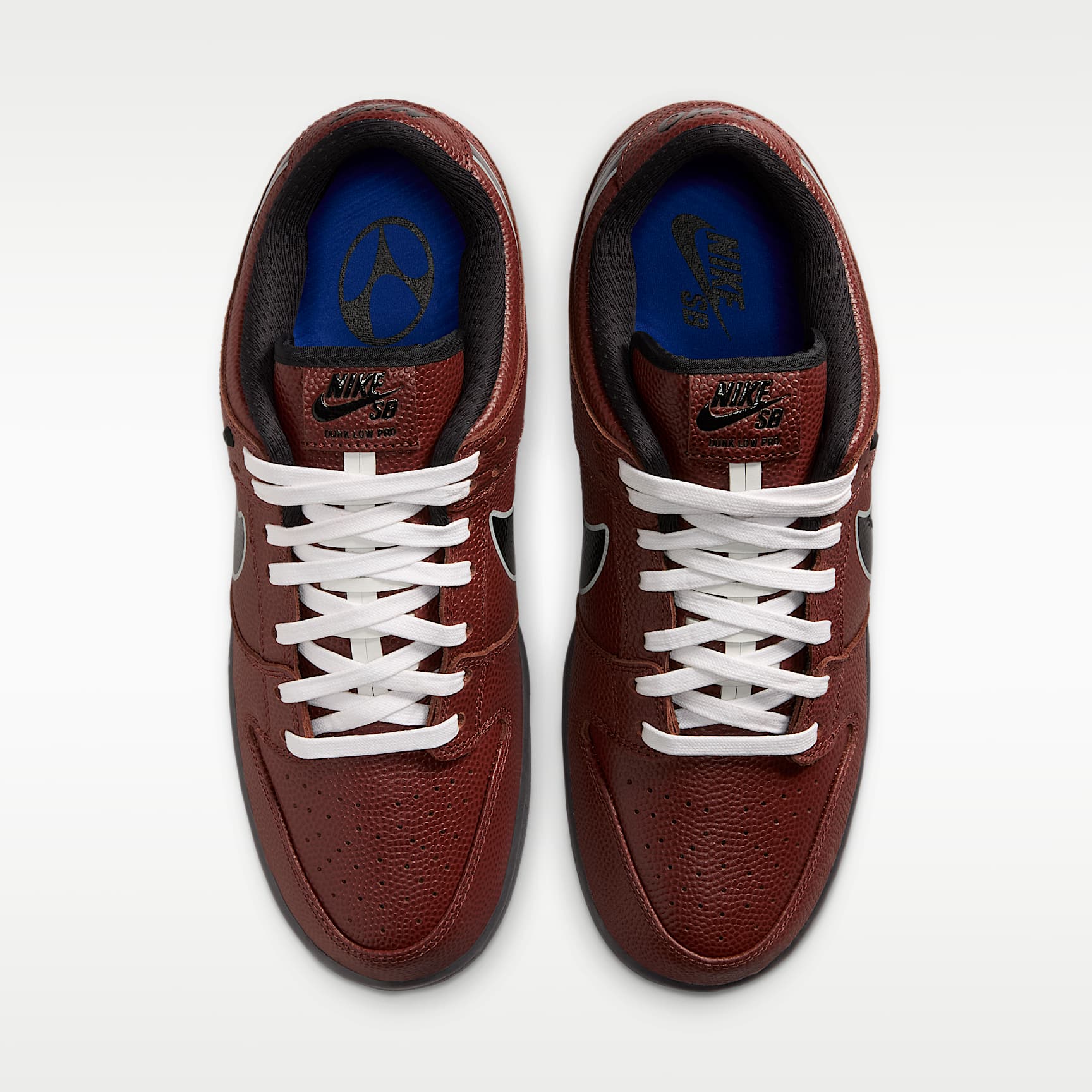 Nike SB Dunk Low Pro Skateboardschuh – Dark Pony/Silber/Weiß/Schwarz