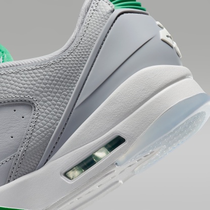 Jordan Sixty Plus Low Herrenschuh – Wolf Grey/Lucky Green/Weiß