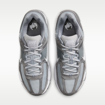 Nike Zoom Vomero 5 Herrenschuh – Cool Grey/Wolf Grey/Weiß