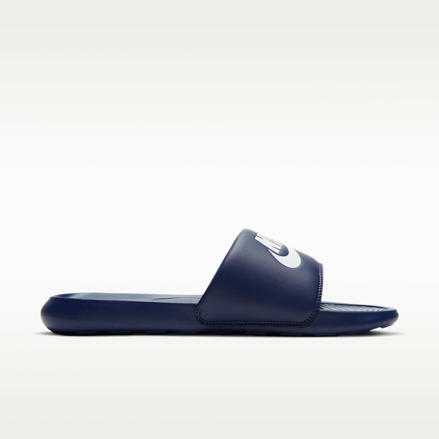 Nike Victori One Slides (Herren) – Midnight Navy/Midnight Navy/Weiß