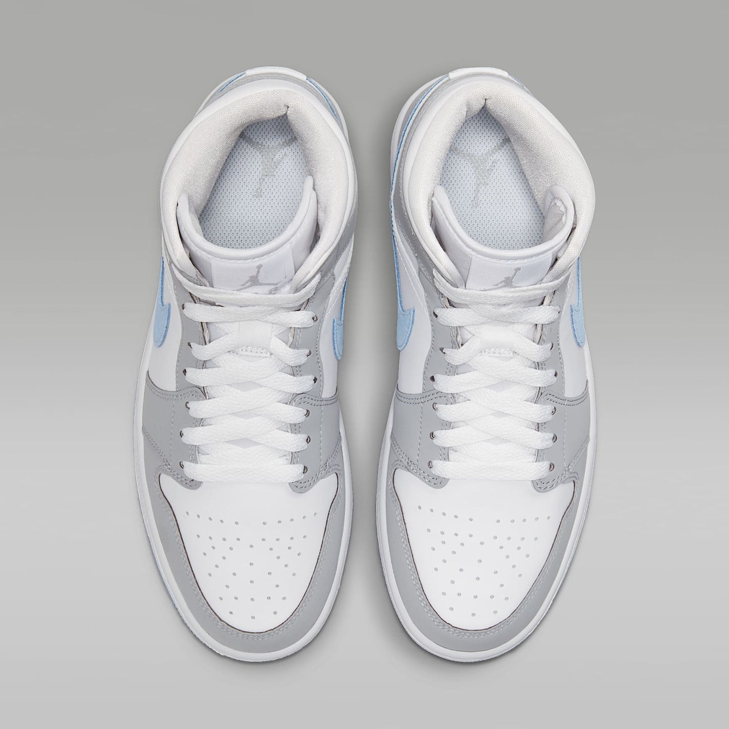 Air Jordan 1 Mid Schuh (Damen) – Weiß/Wolf Grey/Aluminum