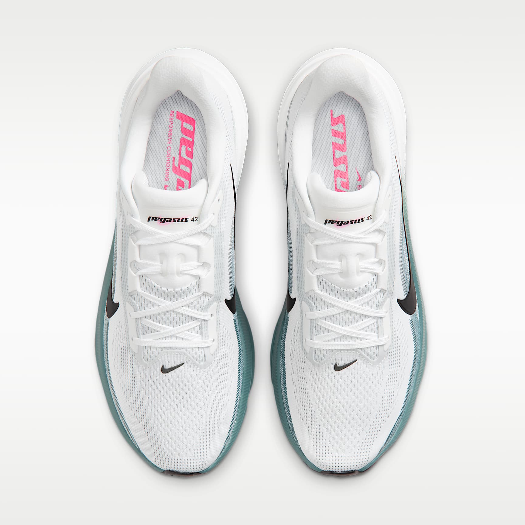 Nike Pegasus 42 Straßenlaufschuh (Herren) – Weiß/Mineral Slate/Hyper Pink/Schwarz