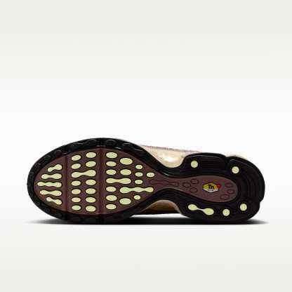 Nike Air Max Plus VII Schuh (Herren) – Plum Eclipse/Metallic Gold Grain/Schwarz/Barely Volt