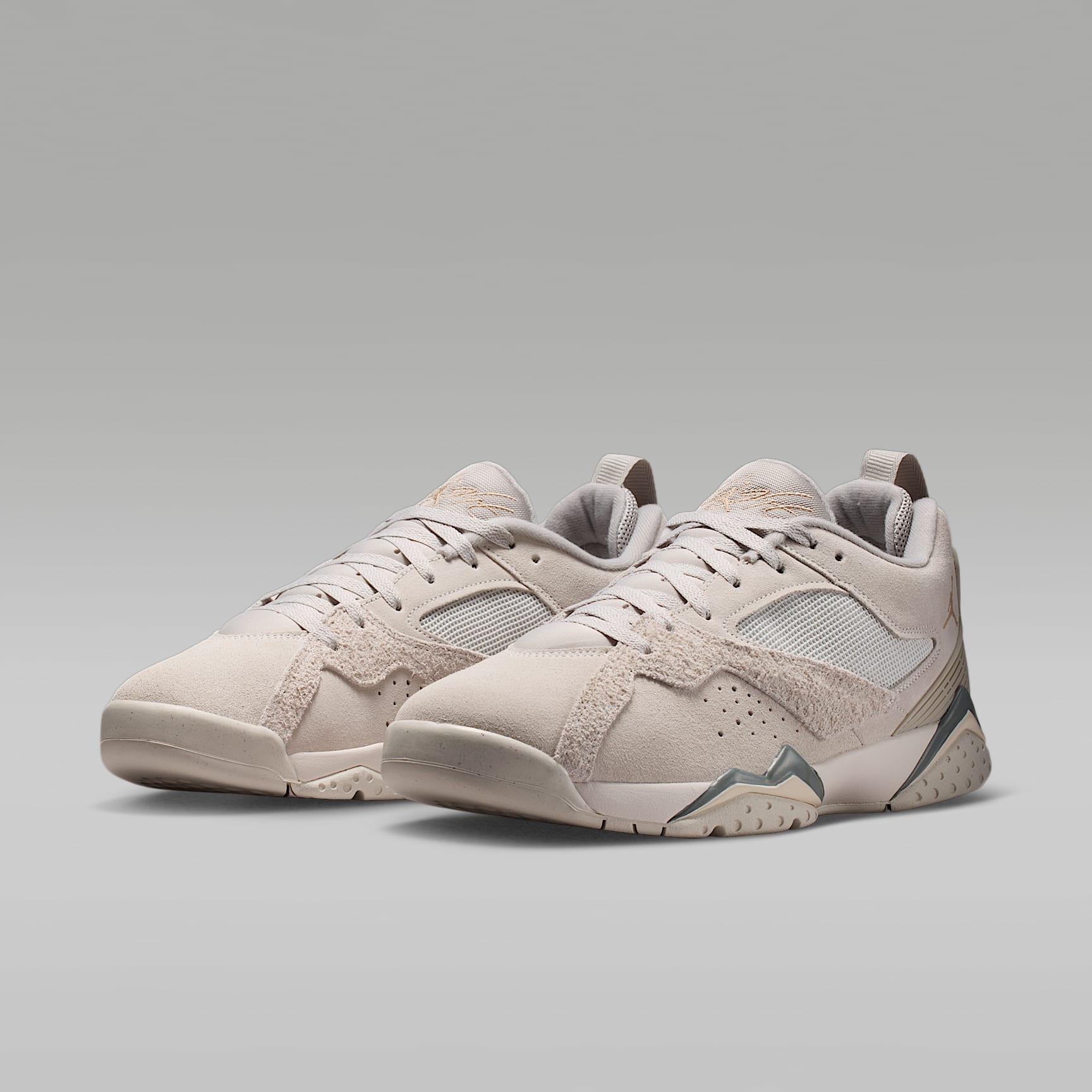 Air Jordan MVP 92 Schuh (Herren) – Swan/Light Iron Ore/Phantom/Legend Medium Brown