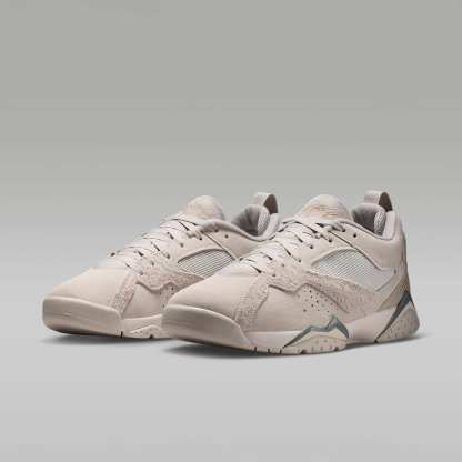 Air Jordan MVP 92 Schuh (Herren) – Swan/Light Iron Ore/Phantom/Legend Medium Brown